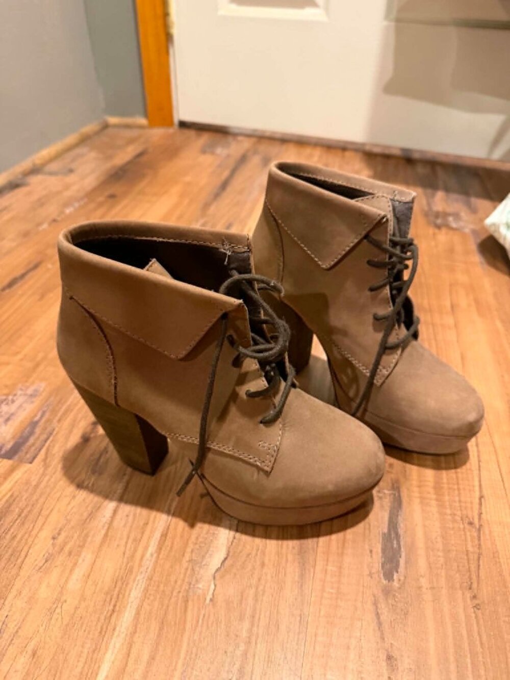 Steve Madden Heeled Booties 6.5